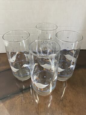 4 Geese With Blue Bows LARGE Tumblers GLASSES Libbey? Ribbons Vintage WHITE BLUE